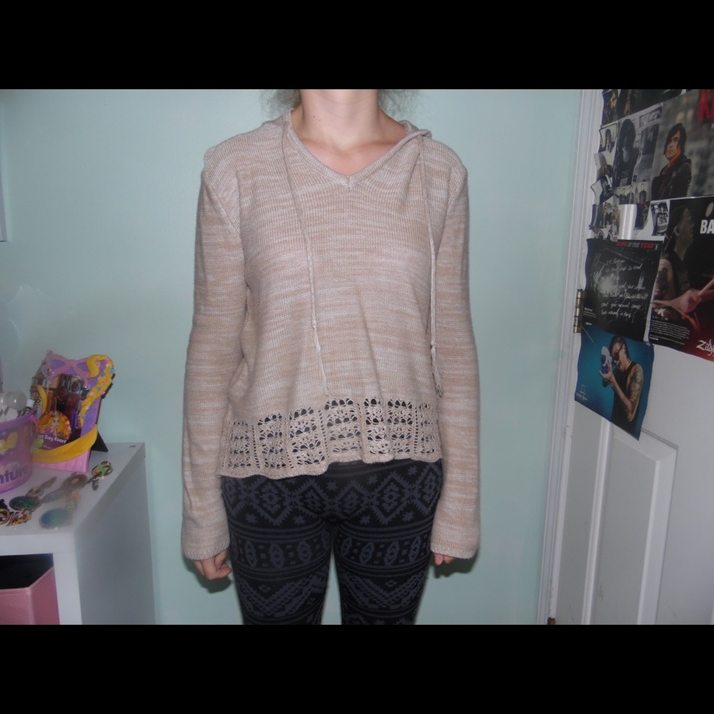 High Low Cropped Sweater